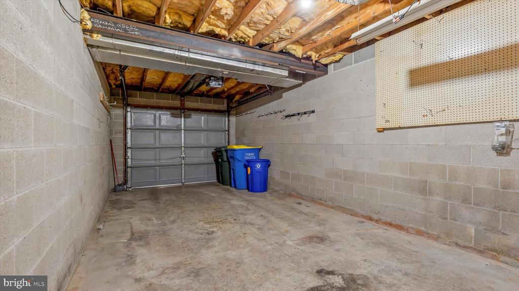 204 TEILA DRIVE 208