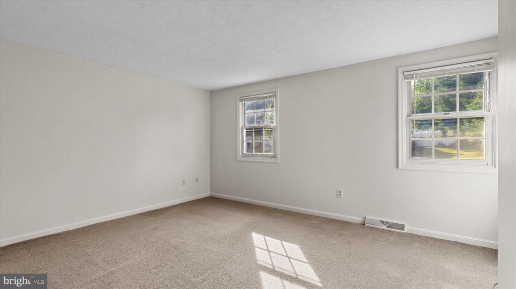204 TEILA DRIVE 208