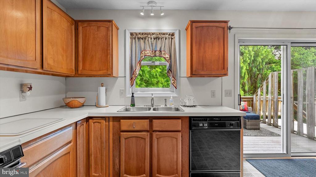 204 TEILA DRIVE 208