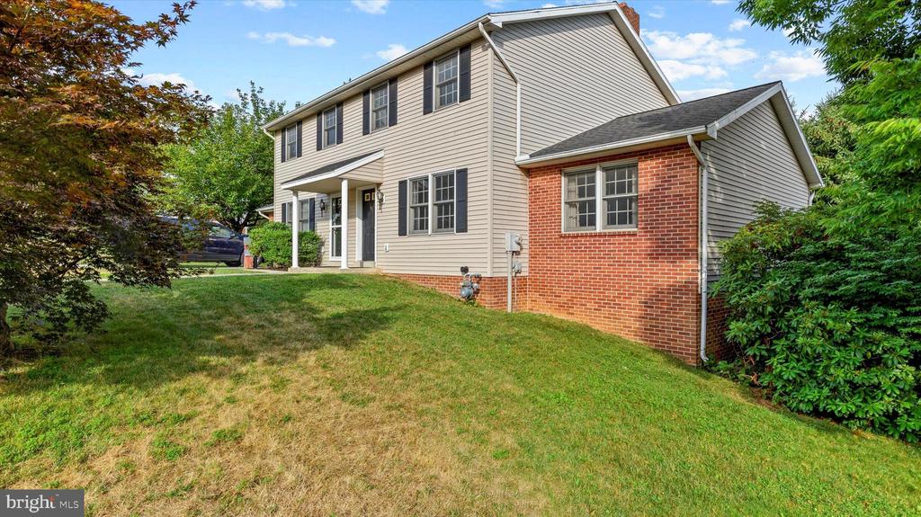 204 TEILA DRIVE 208