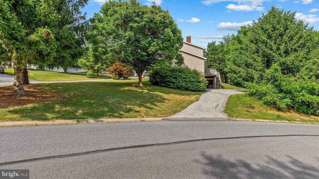 204 TEILA DRIVE 208