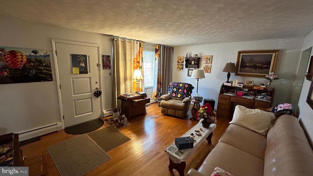 825 EDGEWOOD ROAD