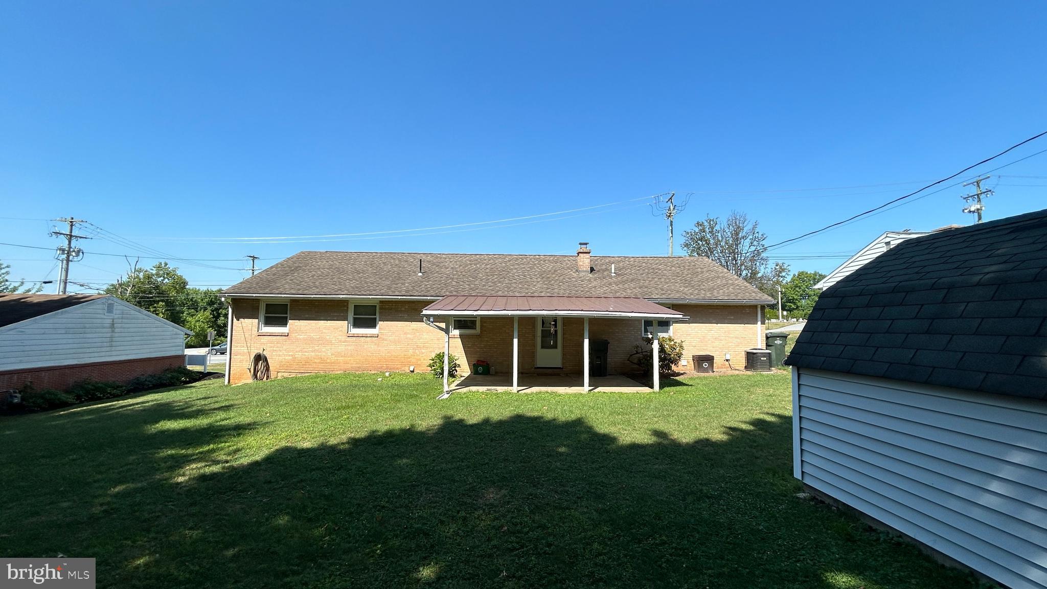 825 EDGEWOOD ROAD