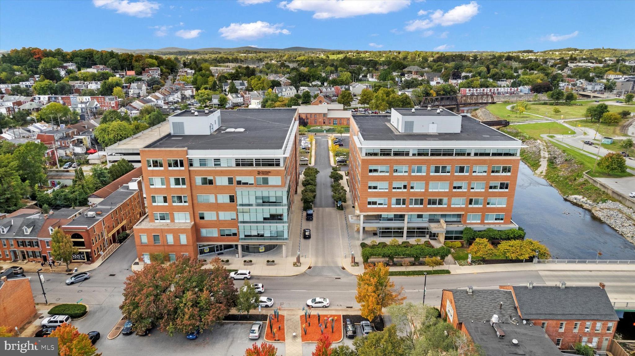 221 W PHILADELPHIA STREET 1EBD