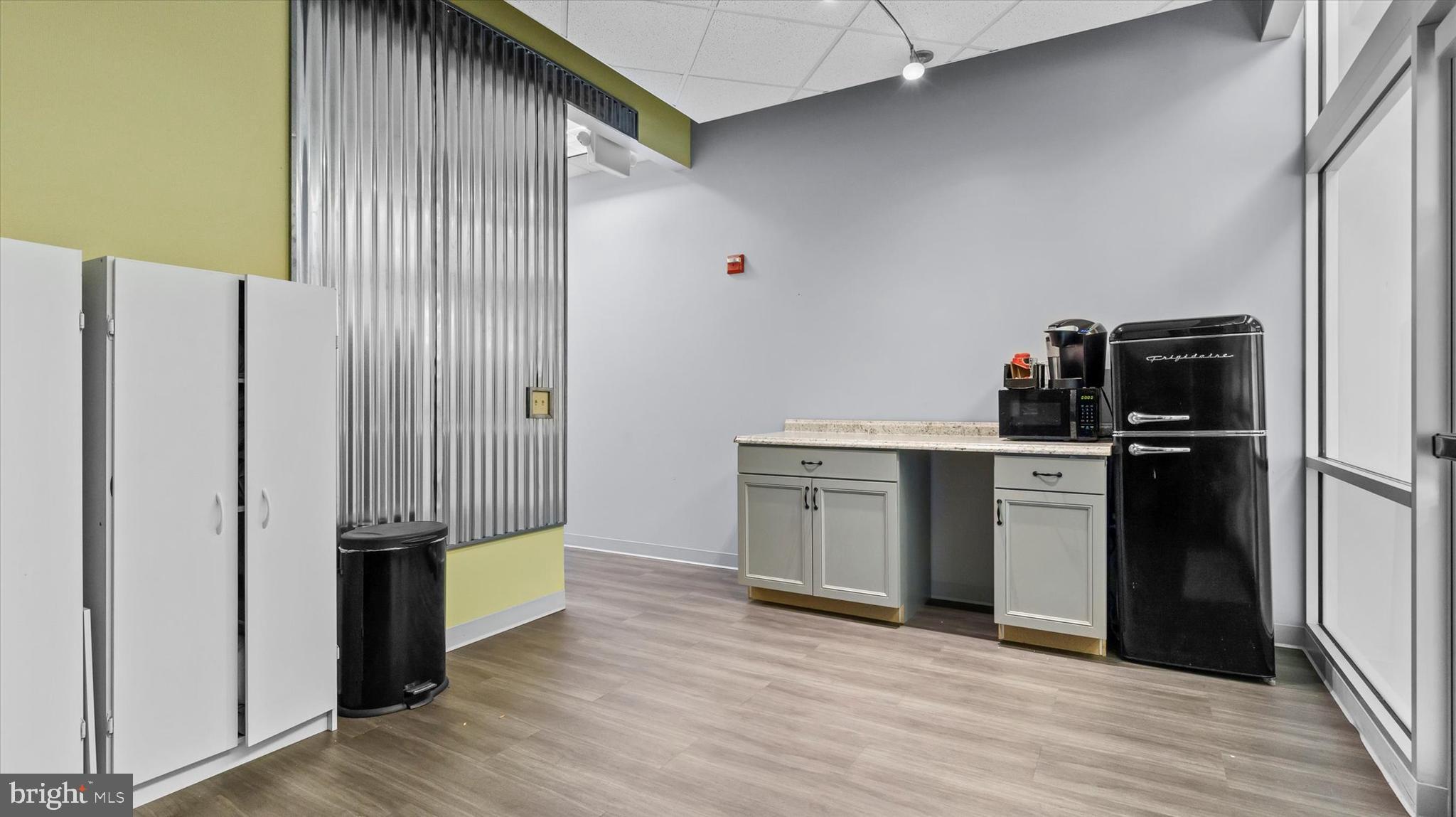 221 W PHILADELPHIA STREET 1EBD