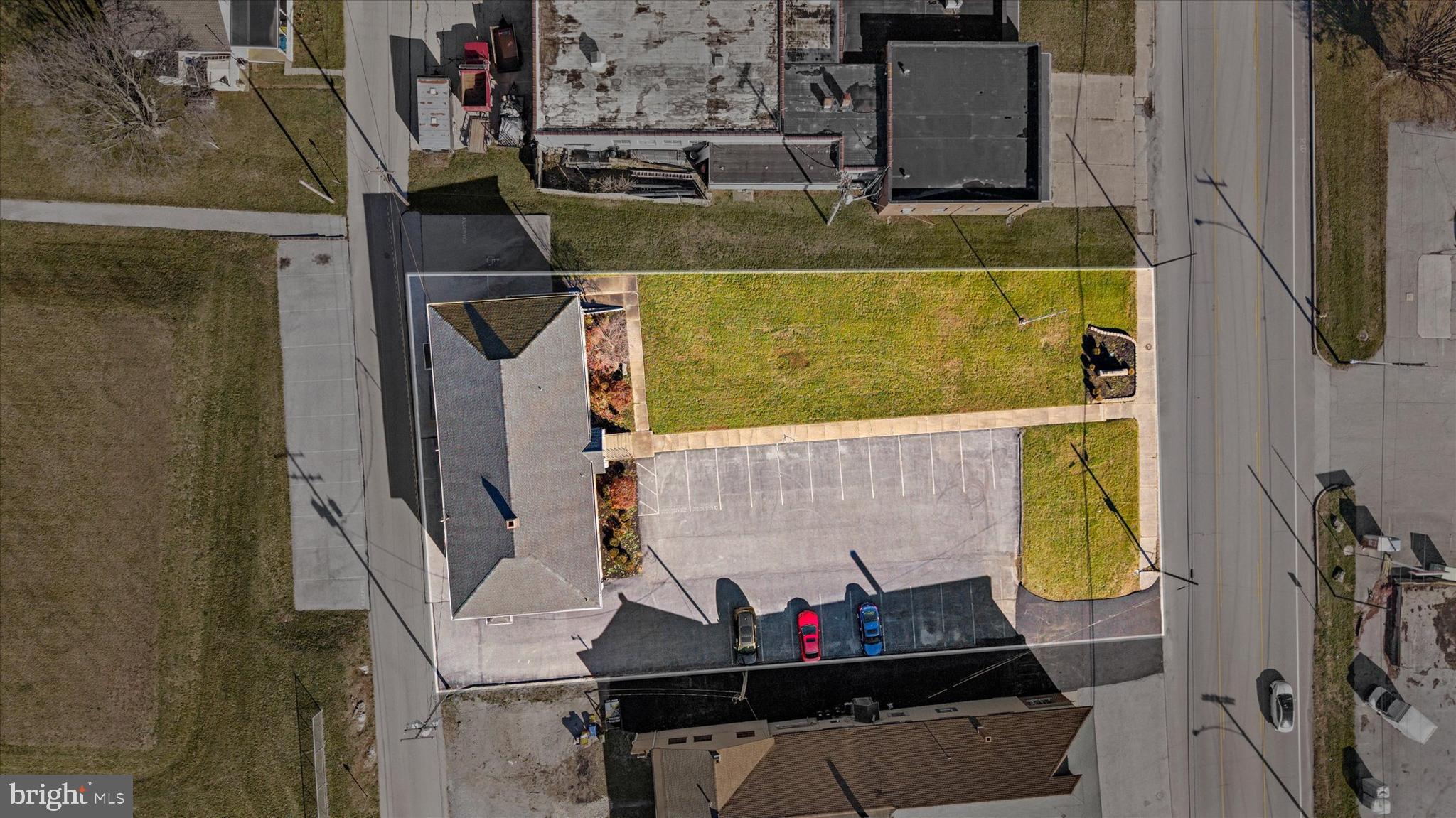 2605 W MARKET STREET