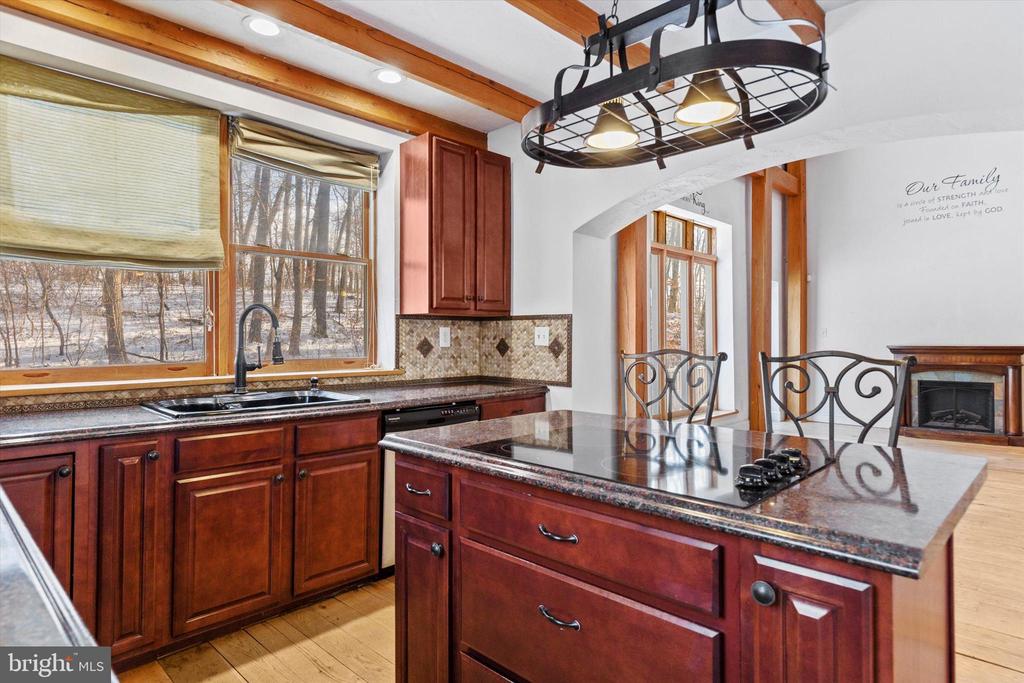 265 PINE WOODS ROAD