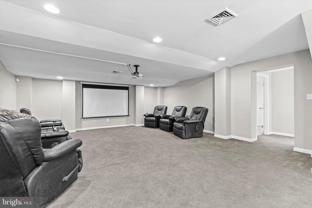 265 PINE WOODS ROAD