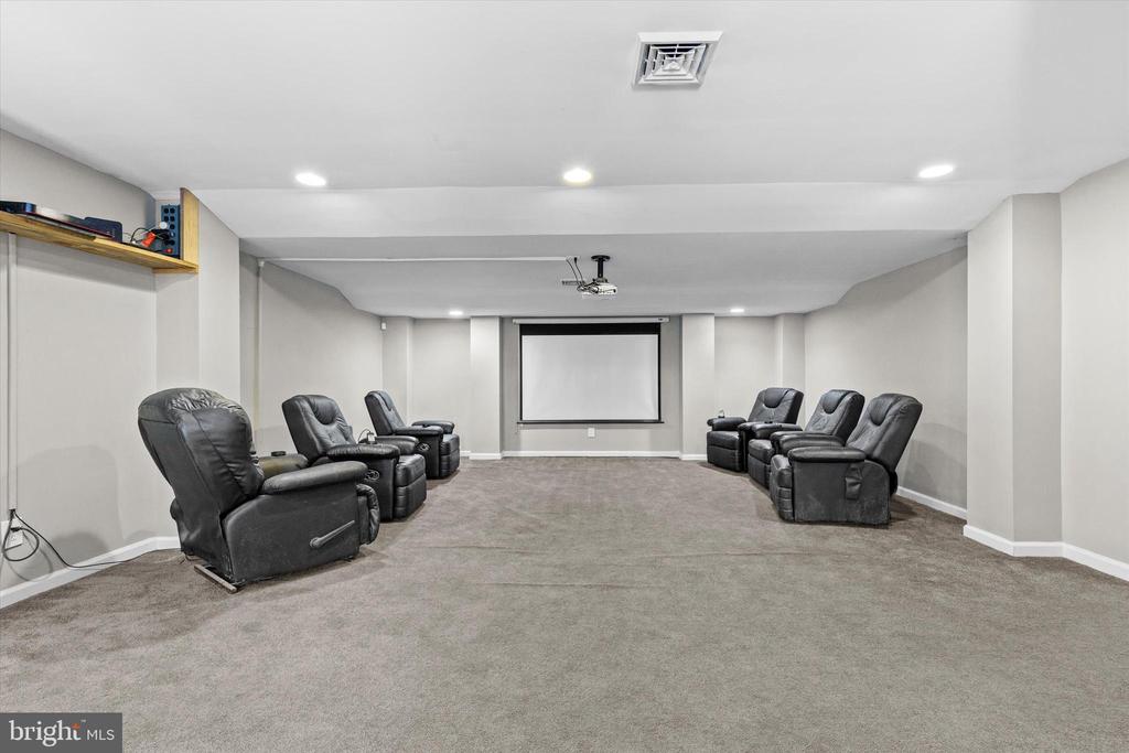 265 PINE WOODS ROAD