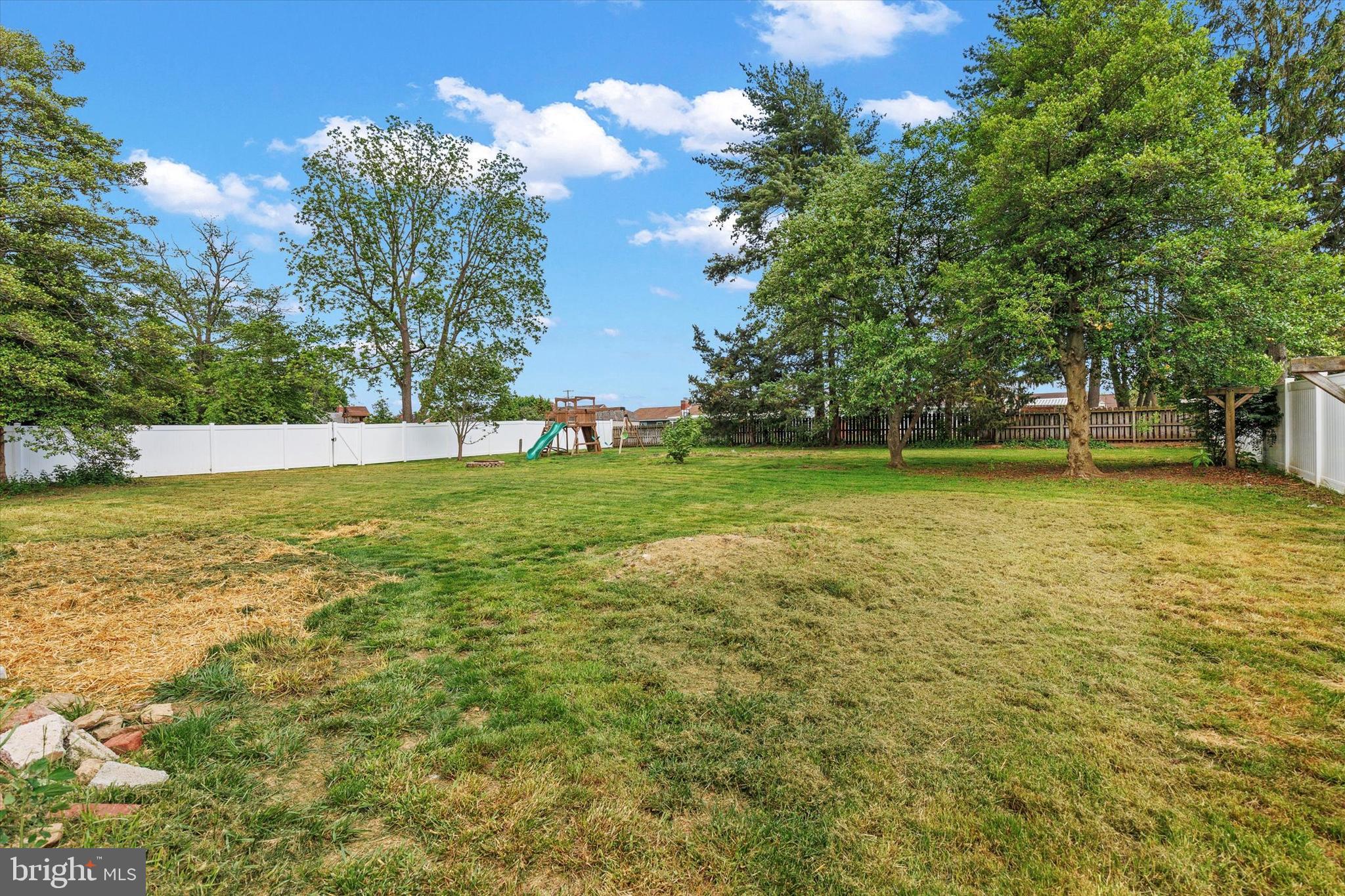 2300 LOCUST ROAD
