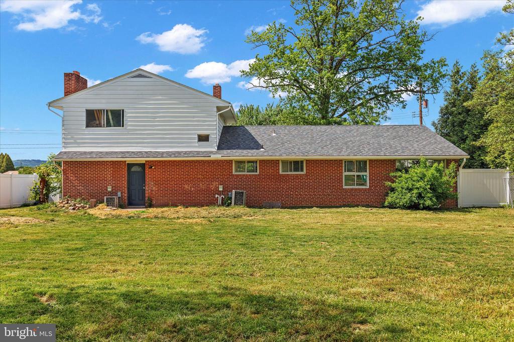 2300 LOCUST ROAD