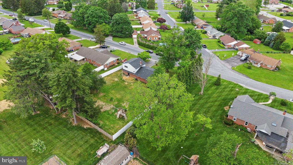2300 LOCUST ROAD