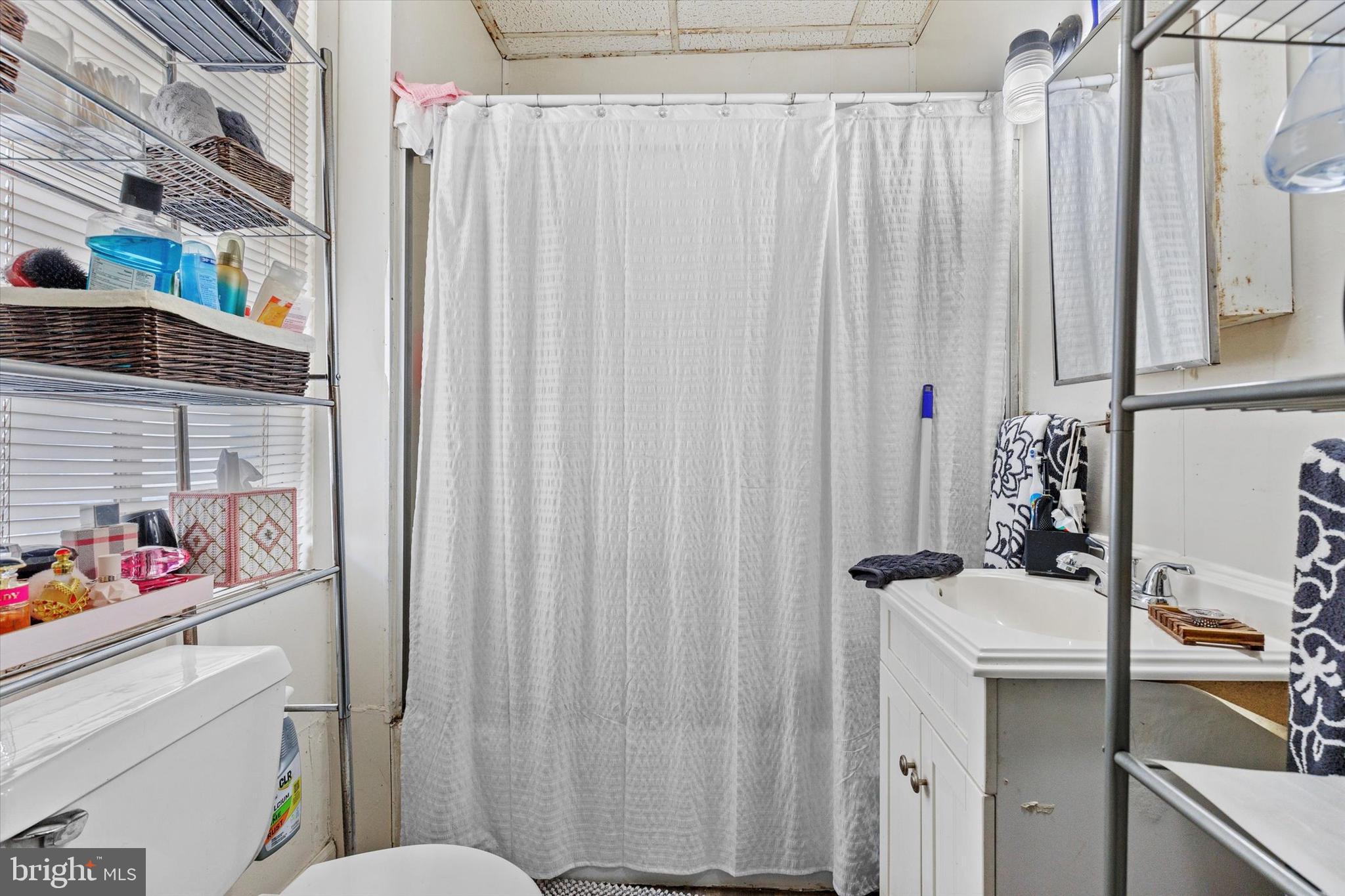 597 W PHILADELPHIA STREET