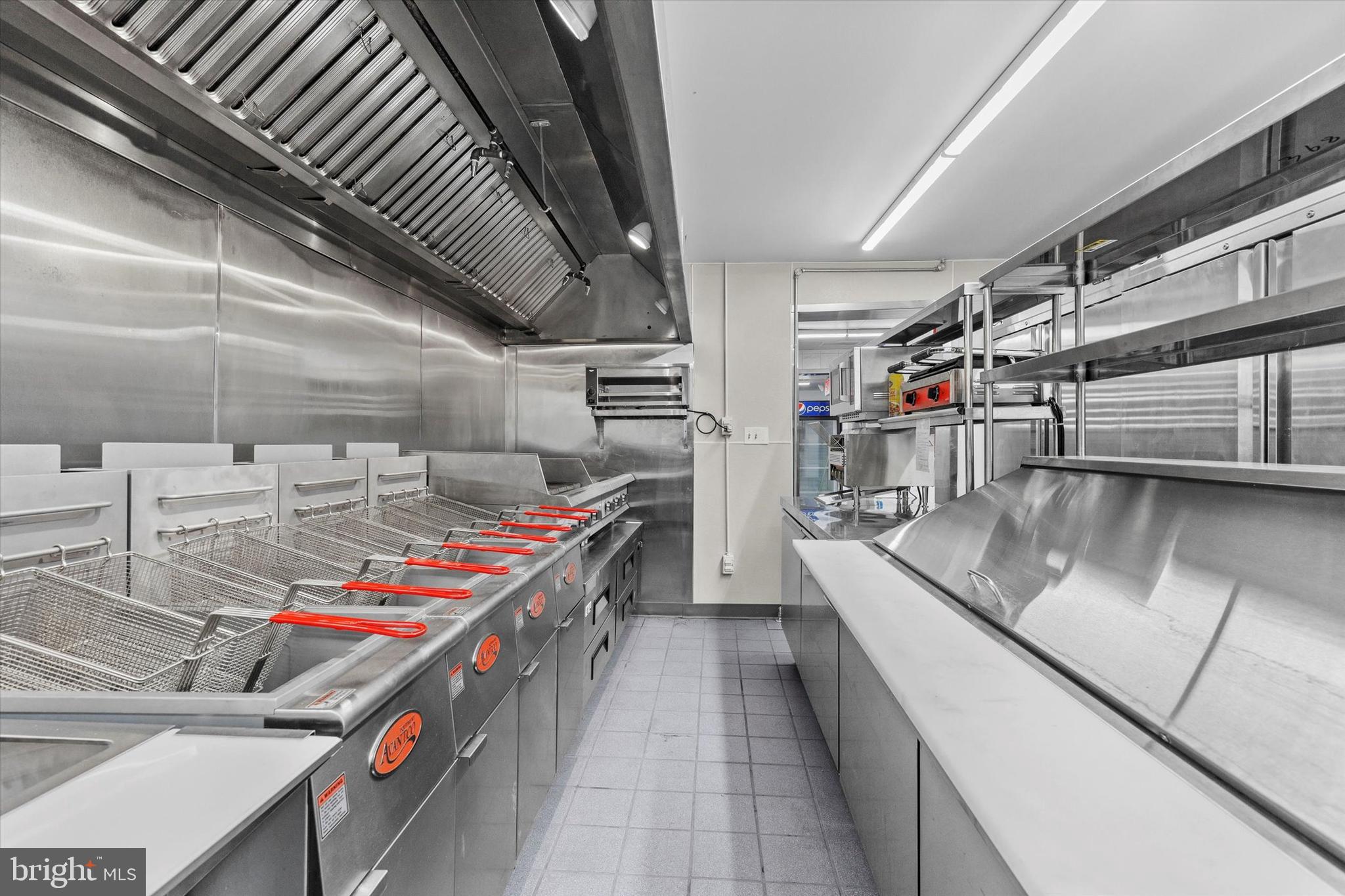 4795 W MARKET STREET