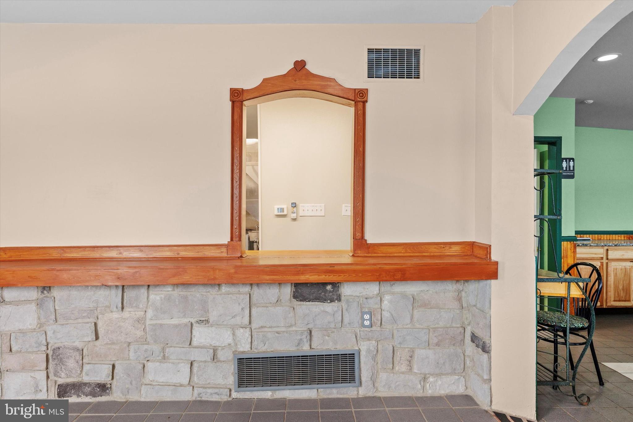 4795 W MARKET STREET