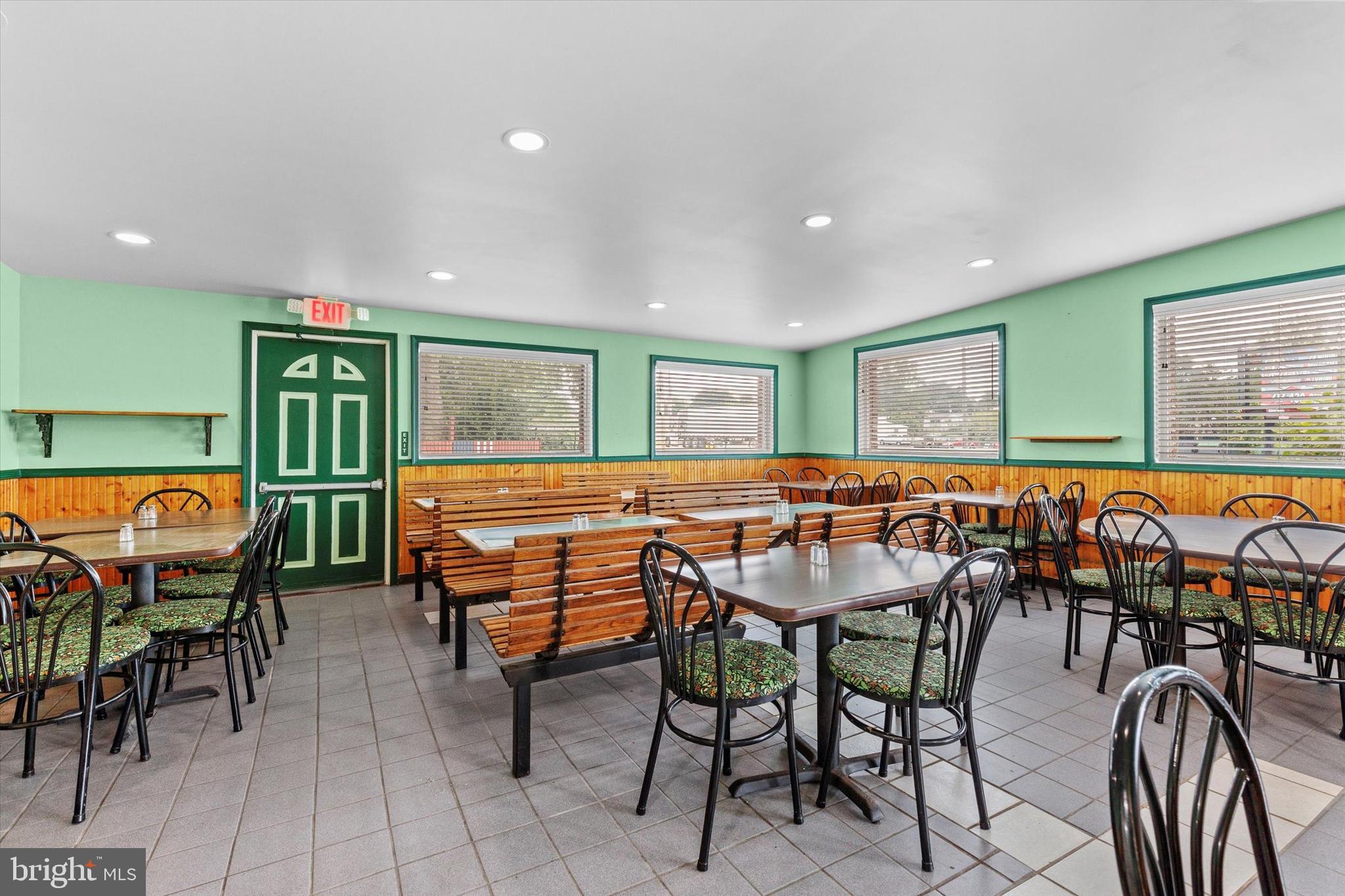 4795 W MARKET STREET