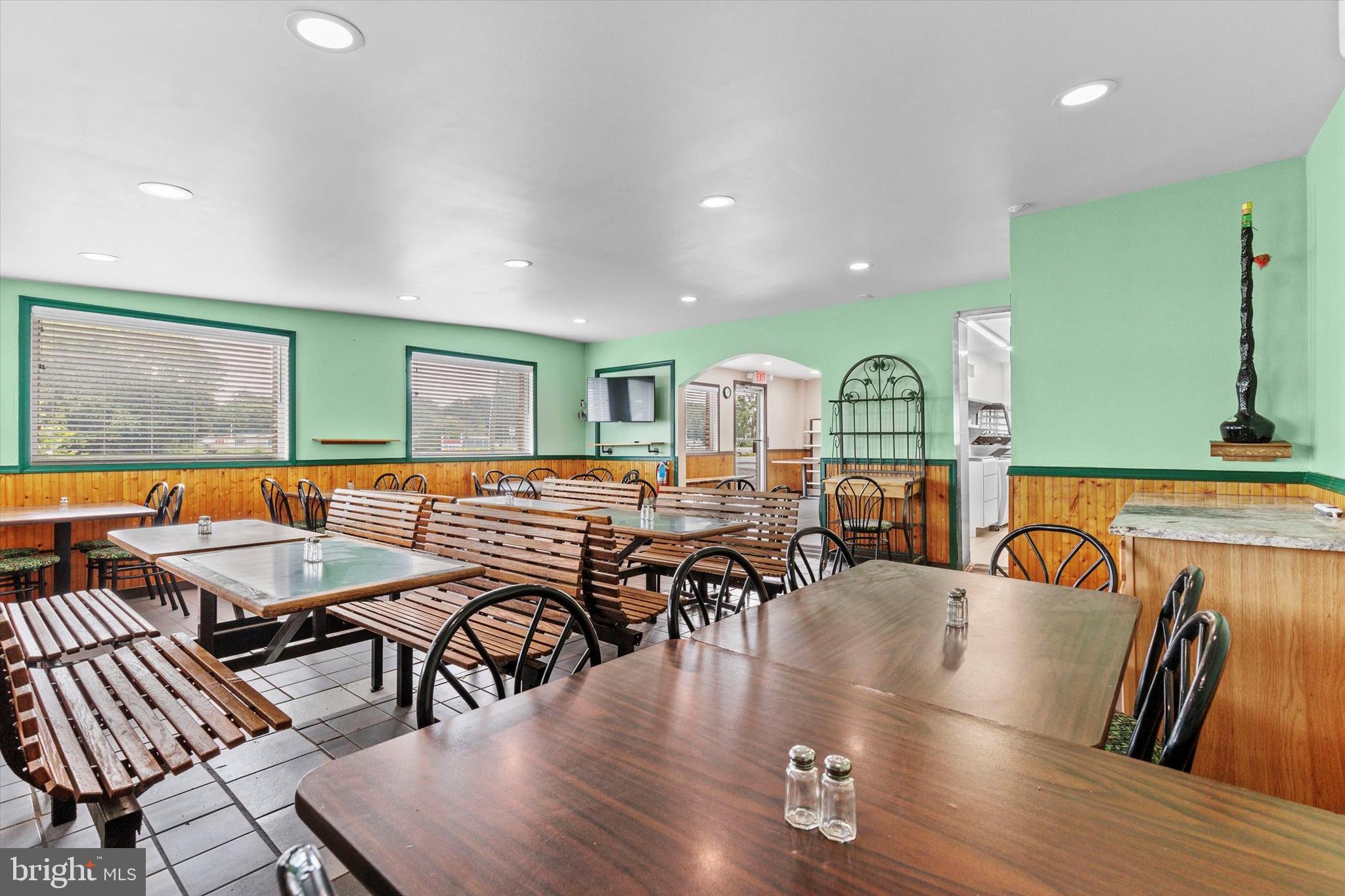 4795 W MARKET STREET