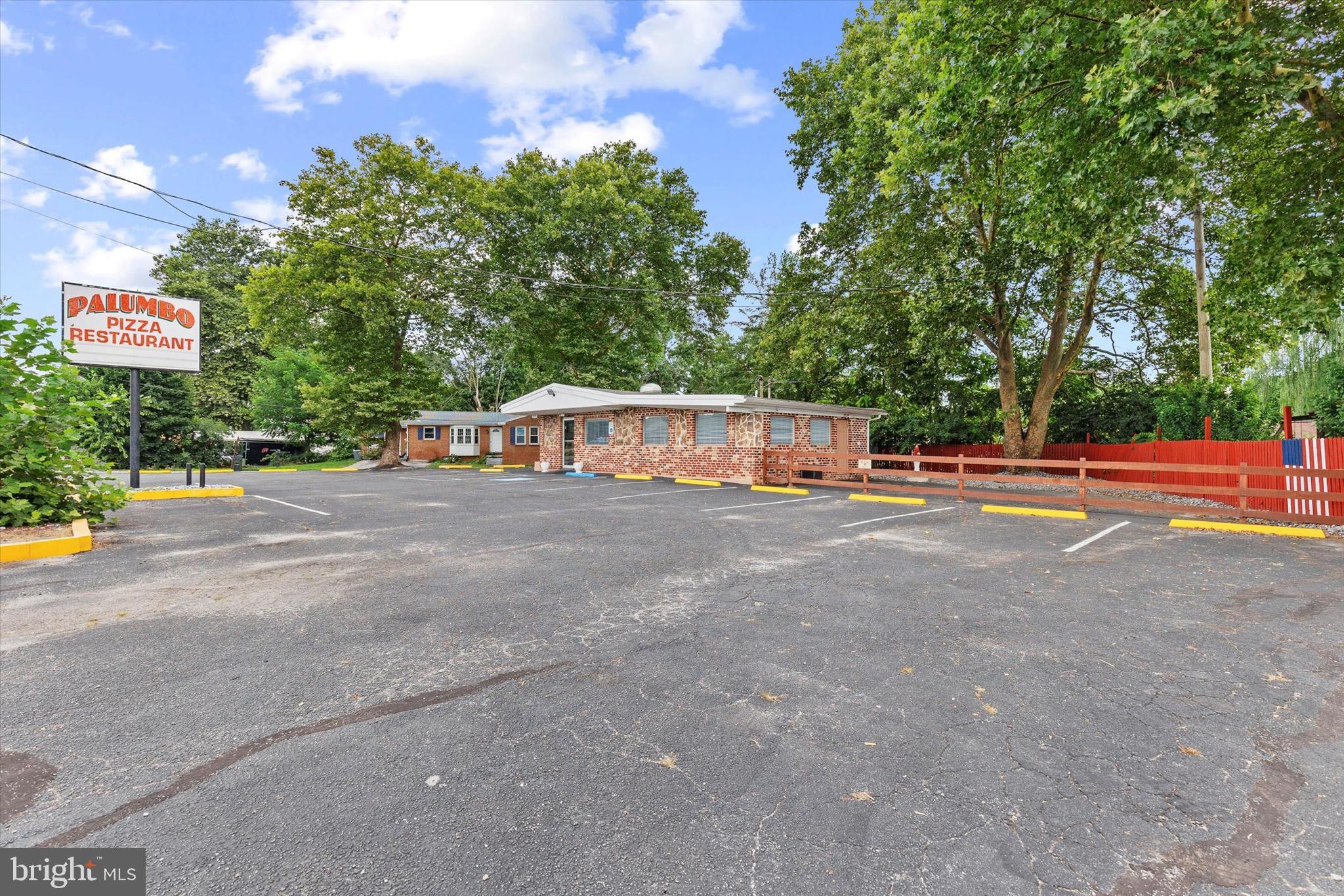 4795 W MARKET STREET