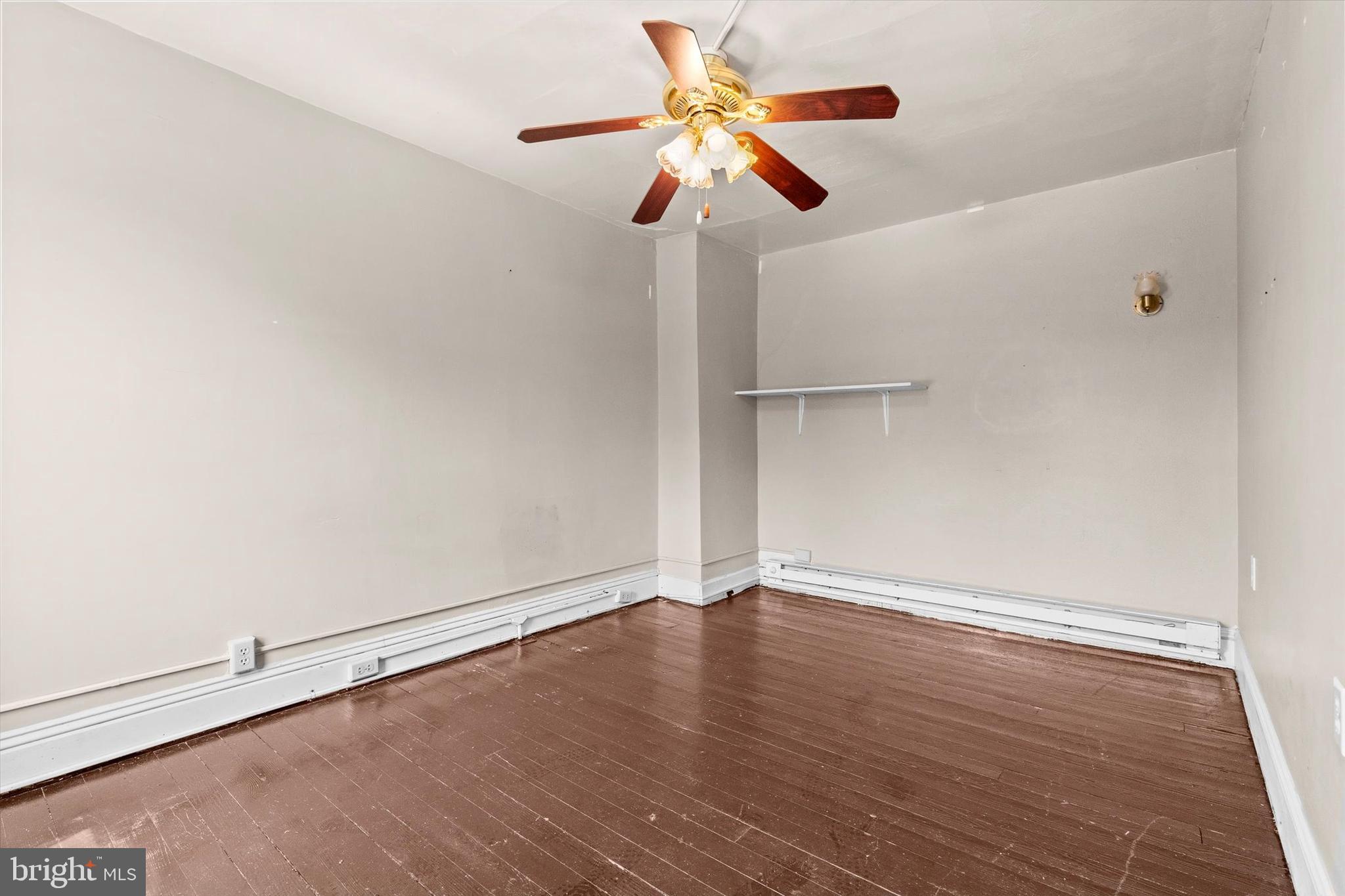 272 W JACKSON STREET