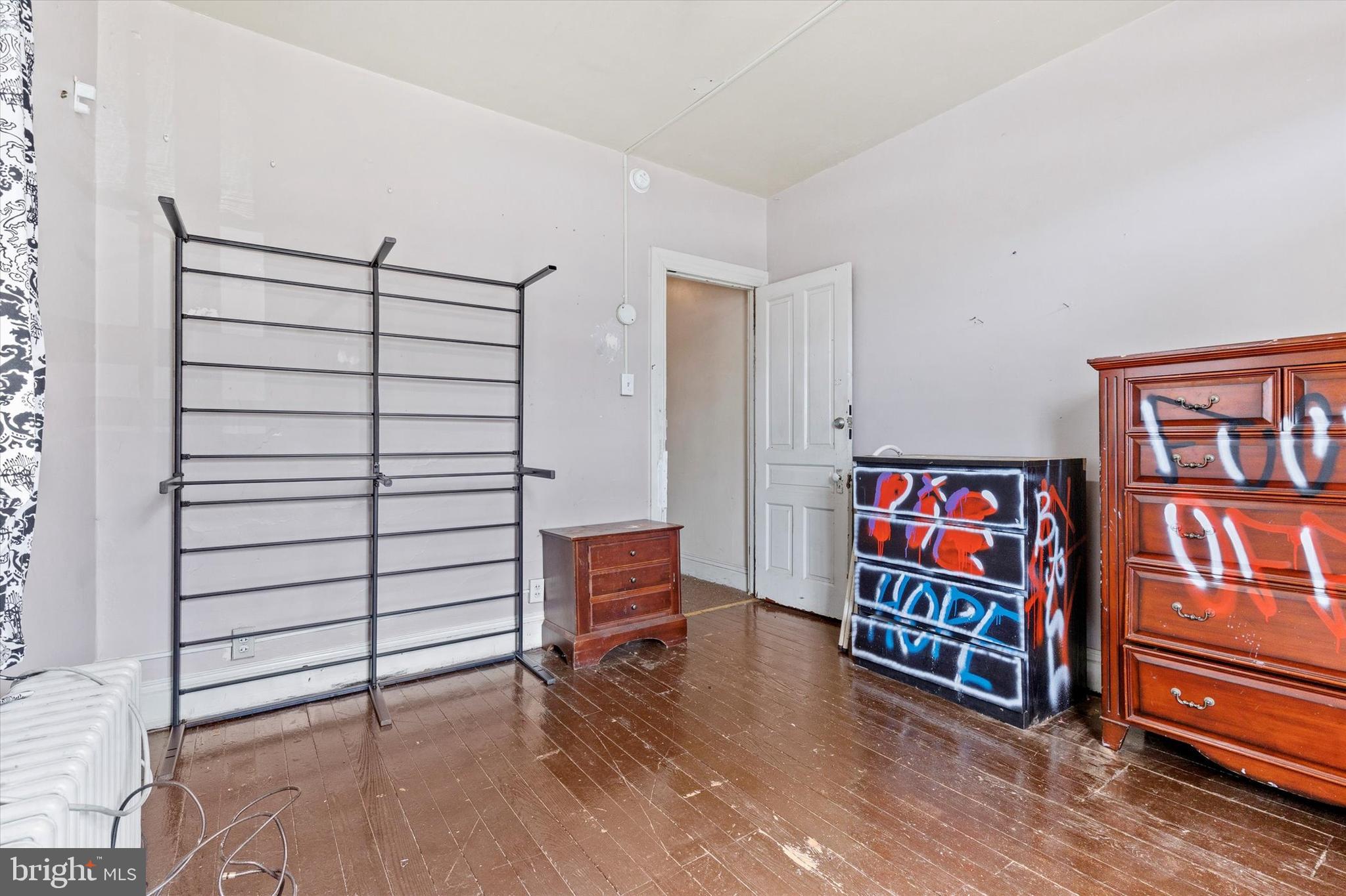 272 W JACKSON STREET