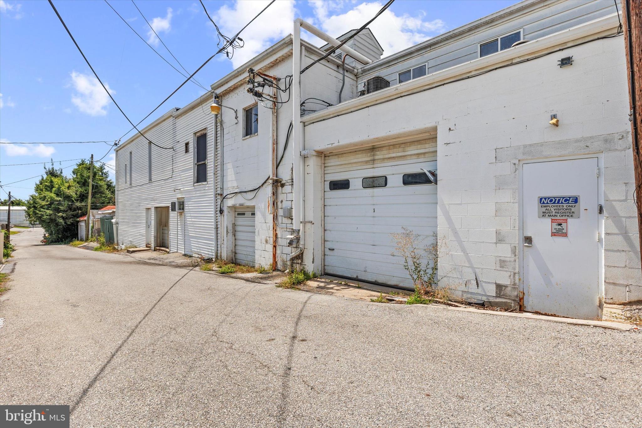 829 LATIMER STREET
