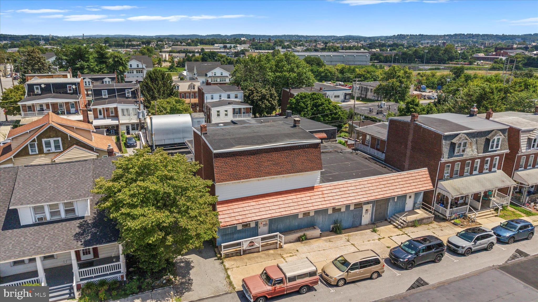 829 LATIMER STREET