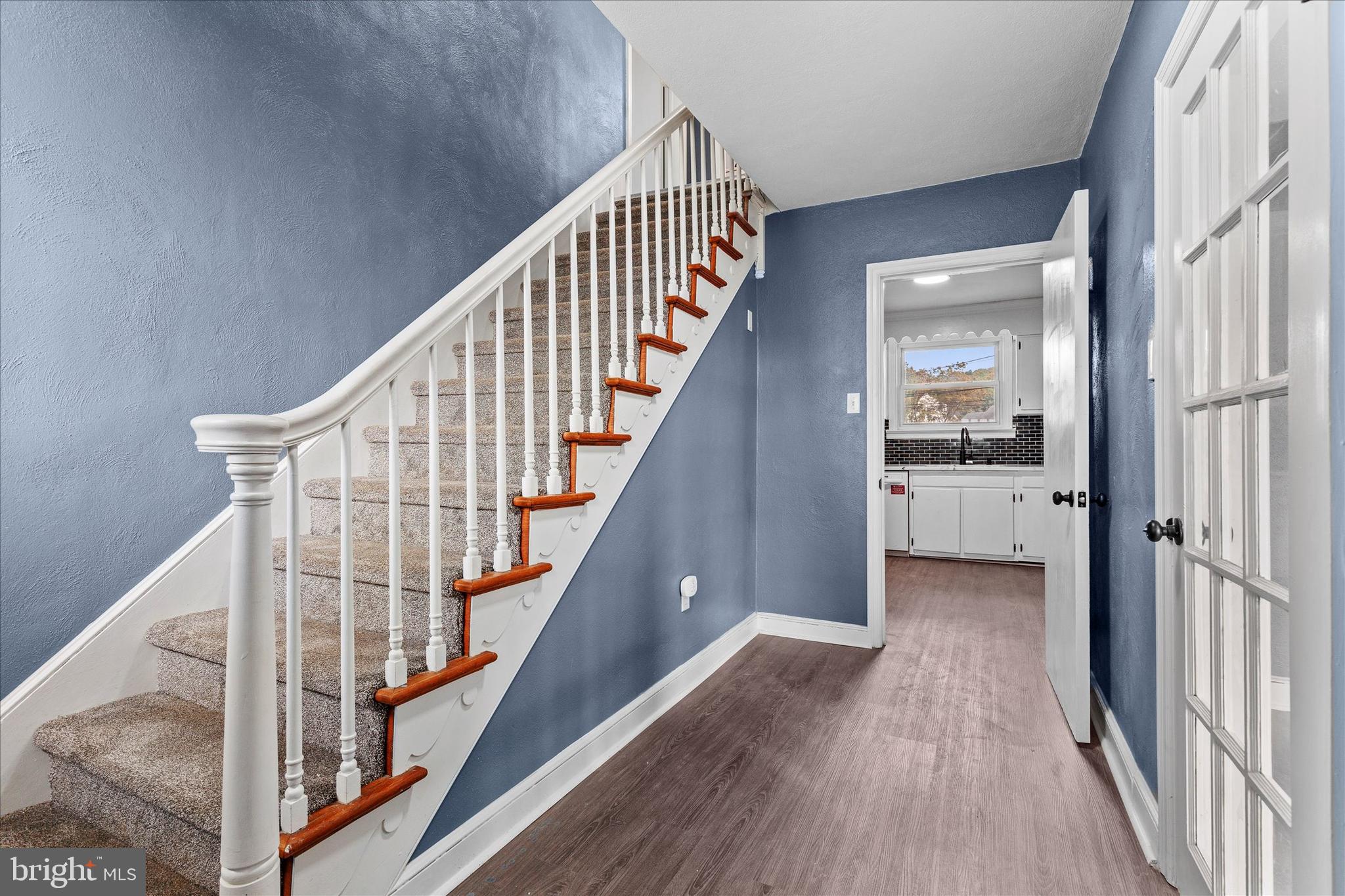 2417 N GEORGE STREET