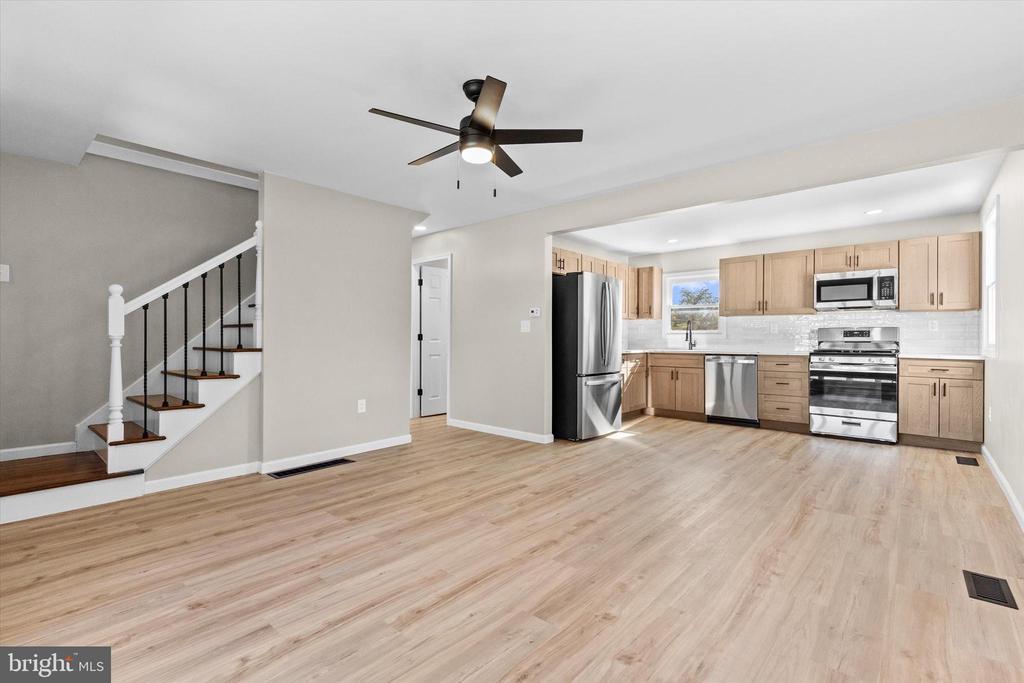 3738 STUART DRIVE