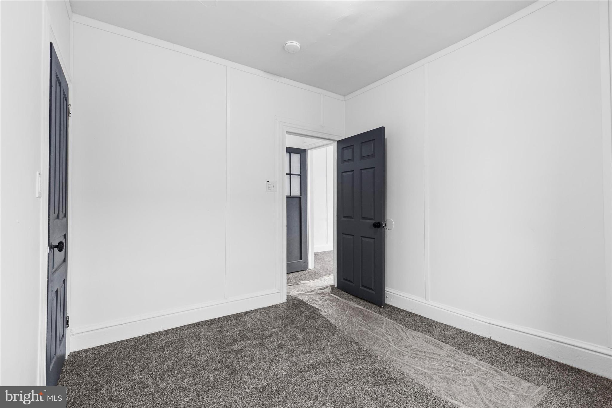 901 E PRINCESS STREET