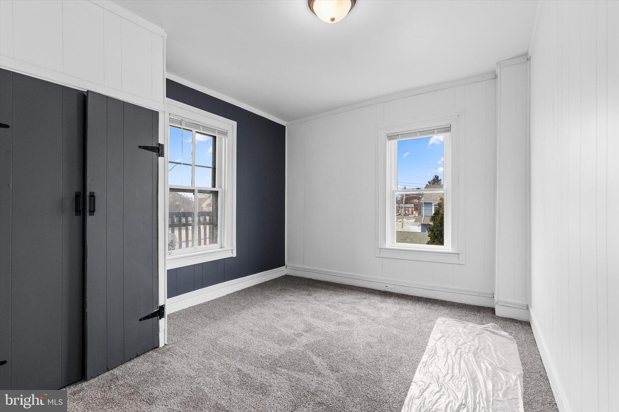 901 E PRINCESS STREET