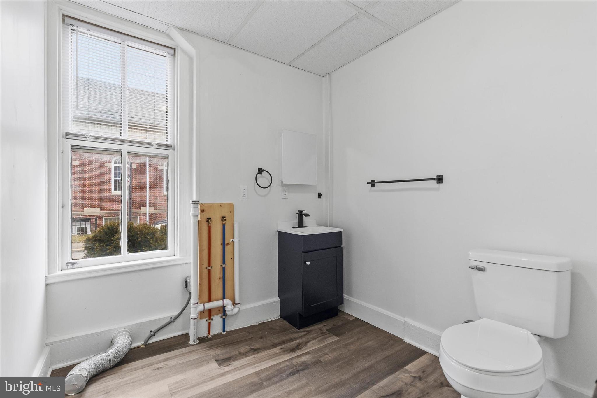 901 E PRINCESS STREET