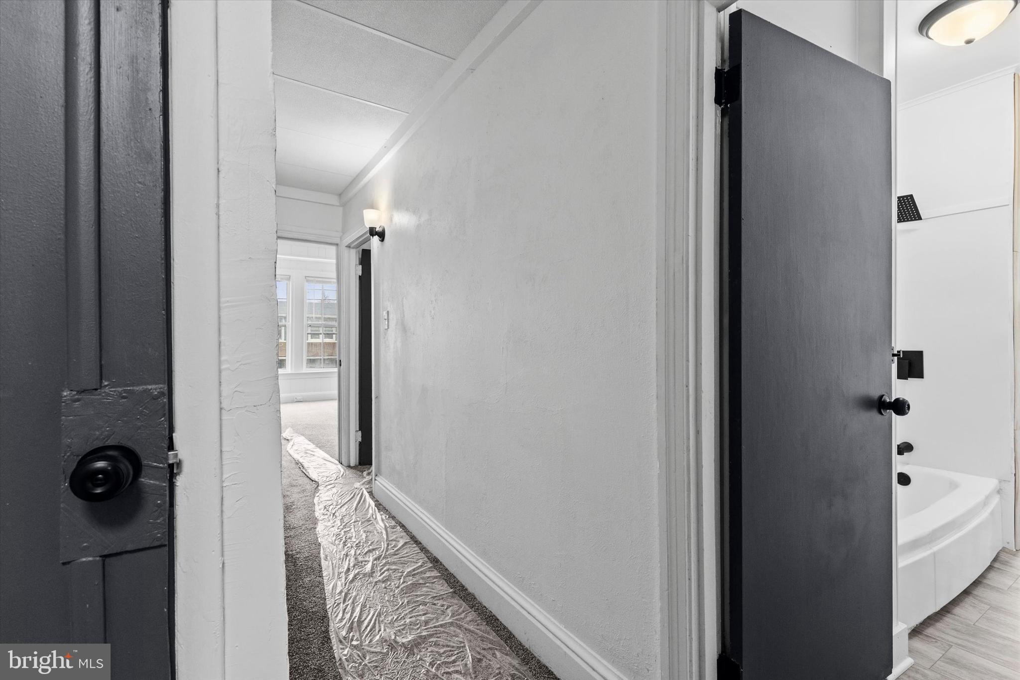 901 E PRINCESS STREET