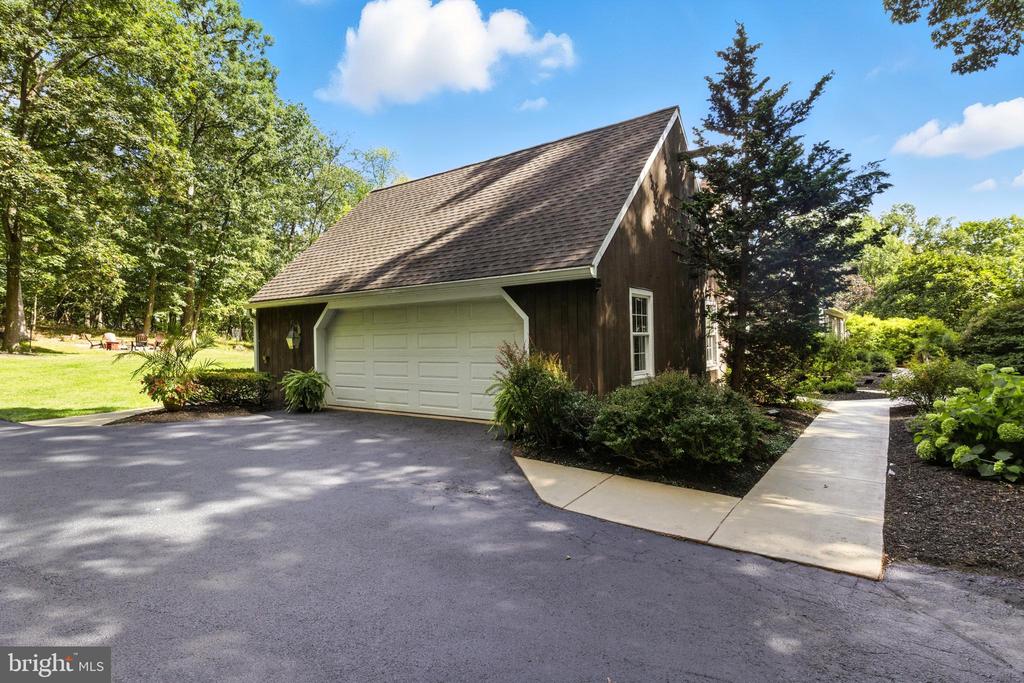 1979 ALCOTT ROAD