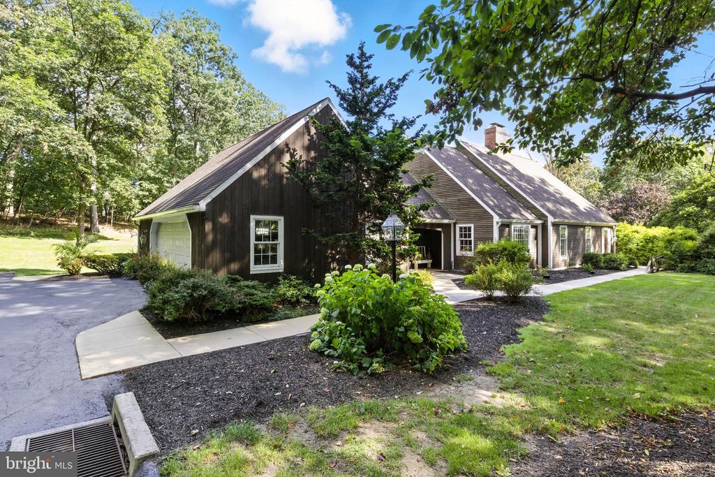 1979 ALCOTT ROAD