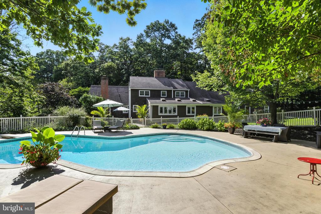 1979 ALCOTT ROAD