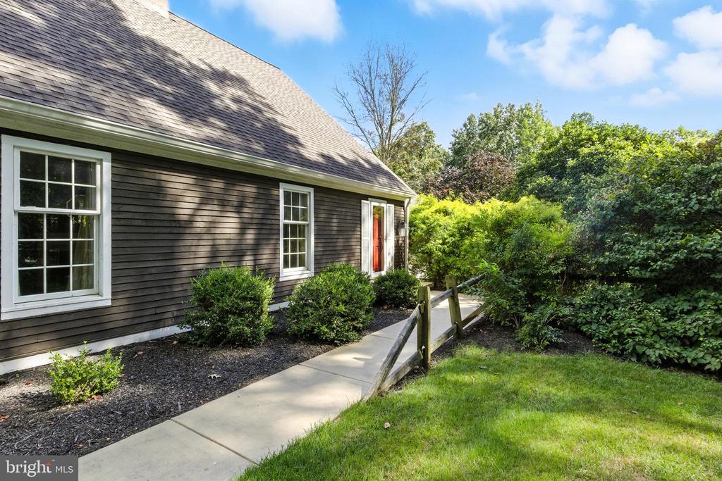 1979 ALCOTT ROAD