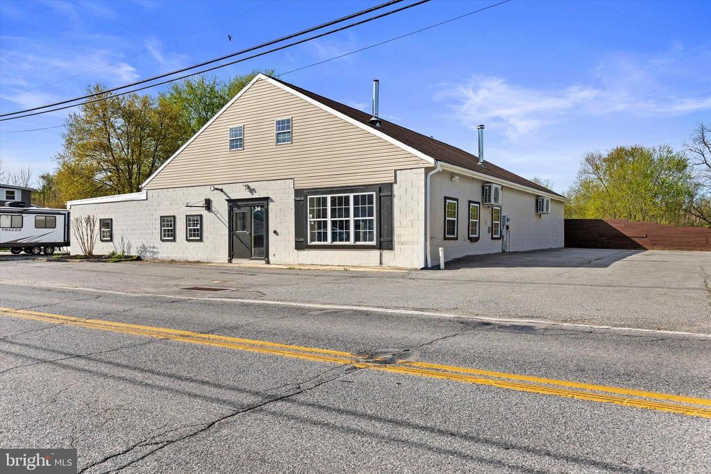 34 MAIN STREET