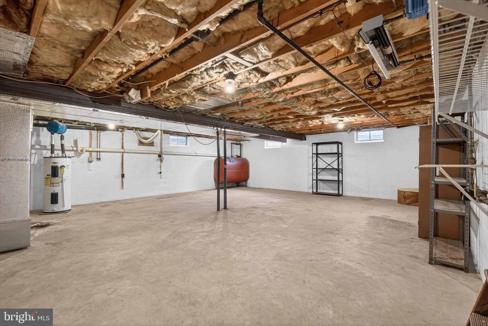 4426 CEDARWOOD DRIVE