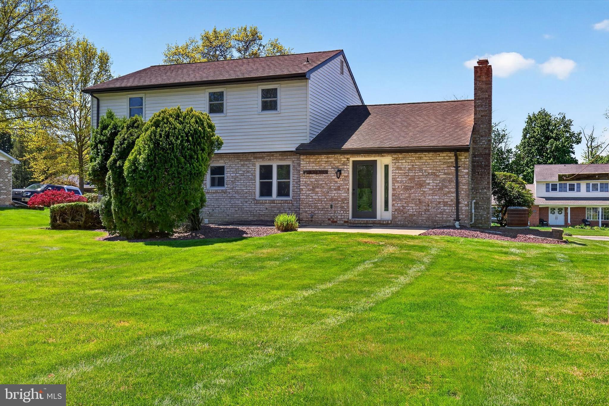 4426 CEDARWOOD DRIVE