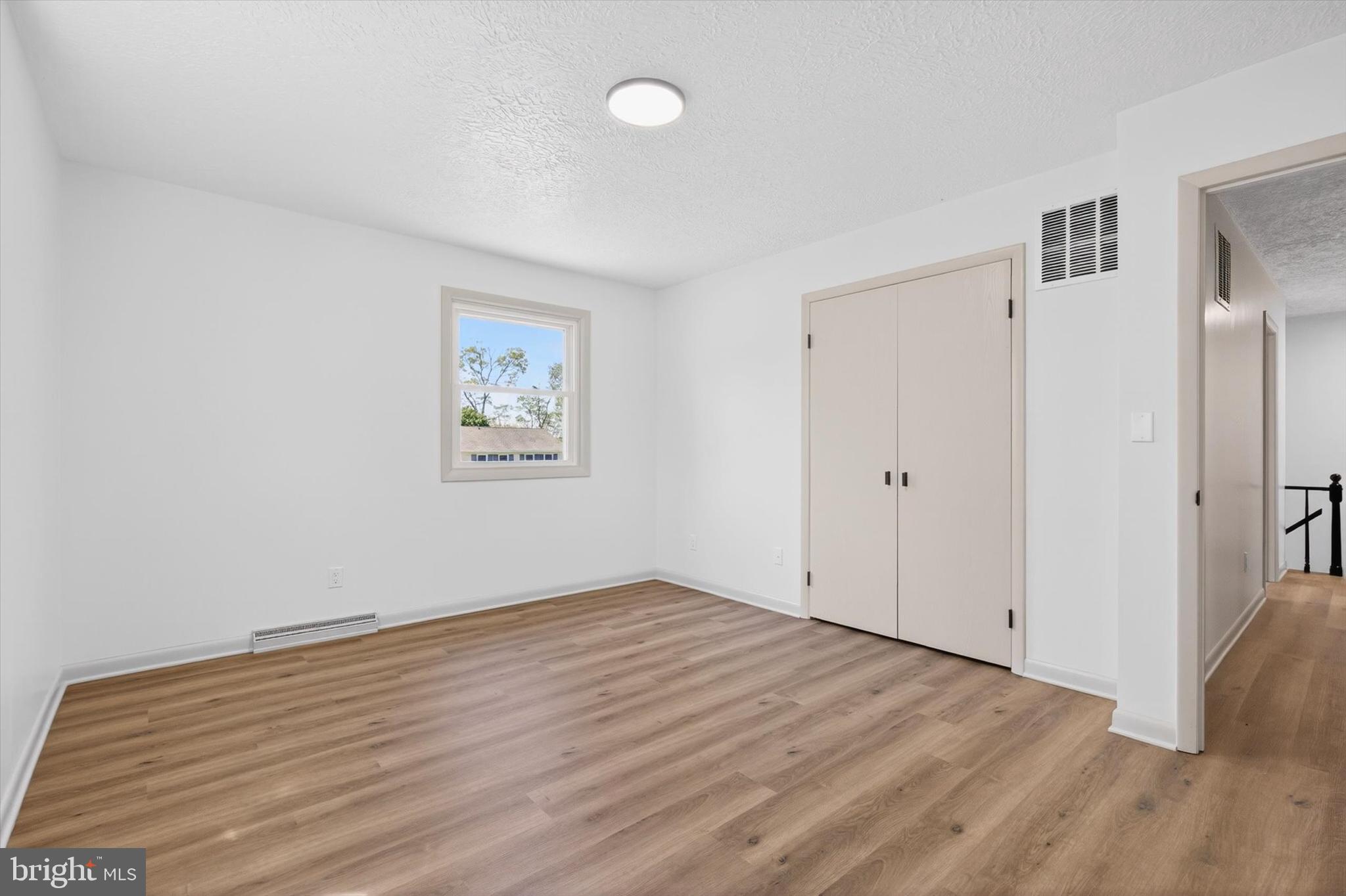 4426 CEDARWOOD DRIVE