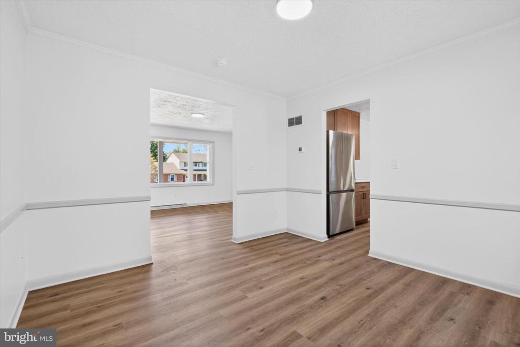 4426 CEDARWOOD DRIVE