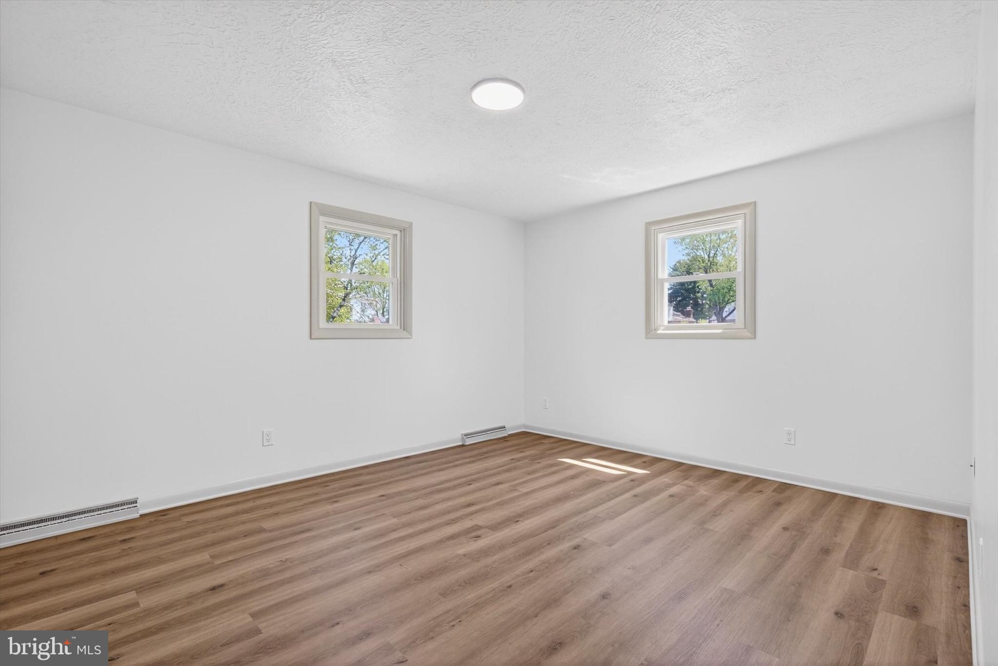 4426 CEDARWOOD DRIVE