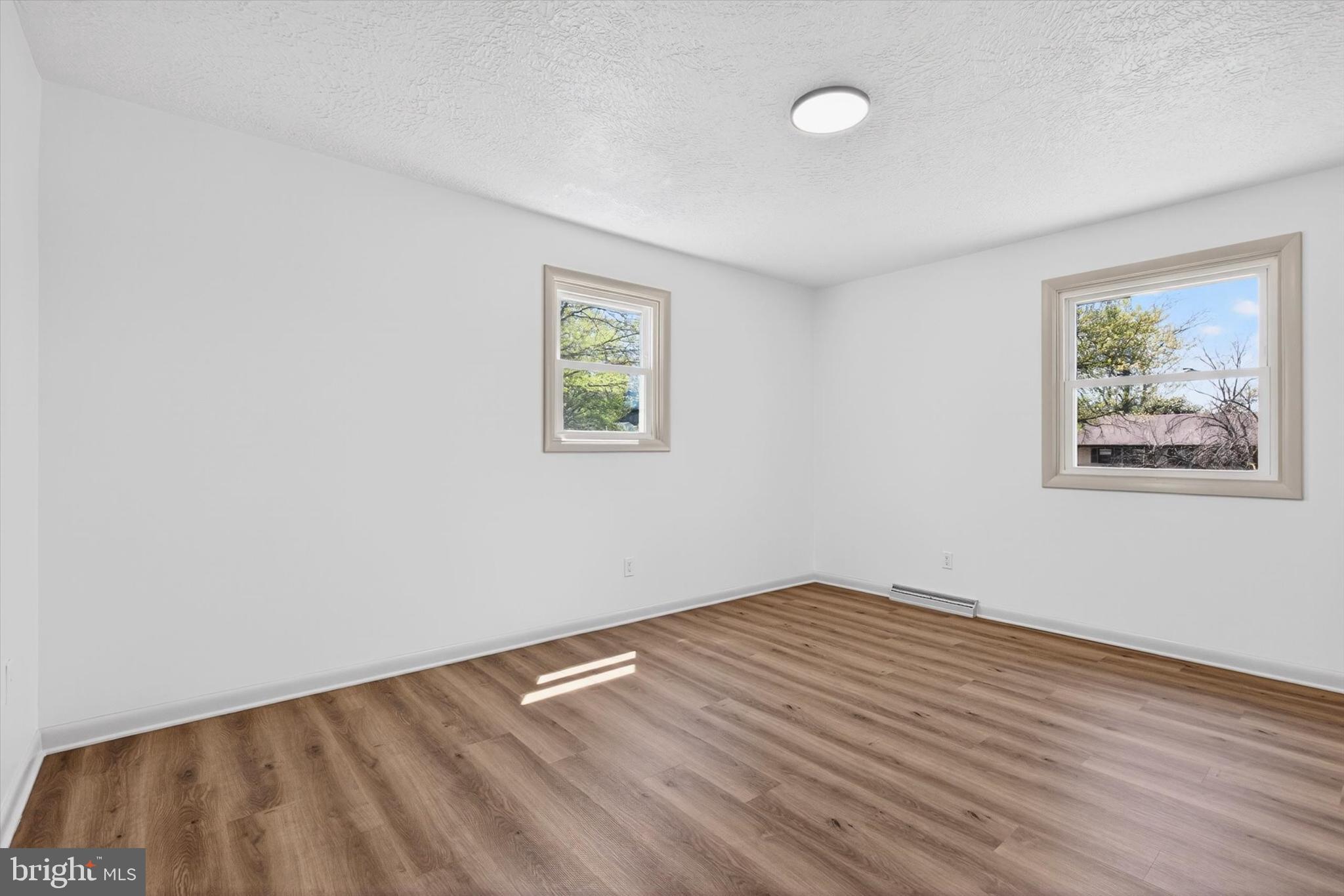 4426 CEDARWOOD DRIVE