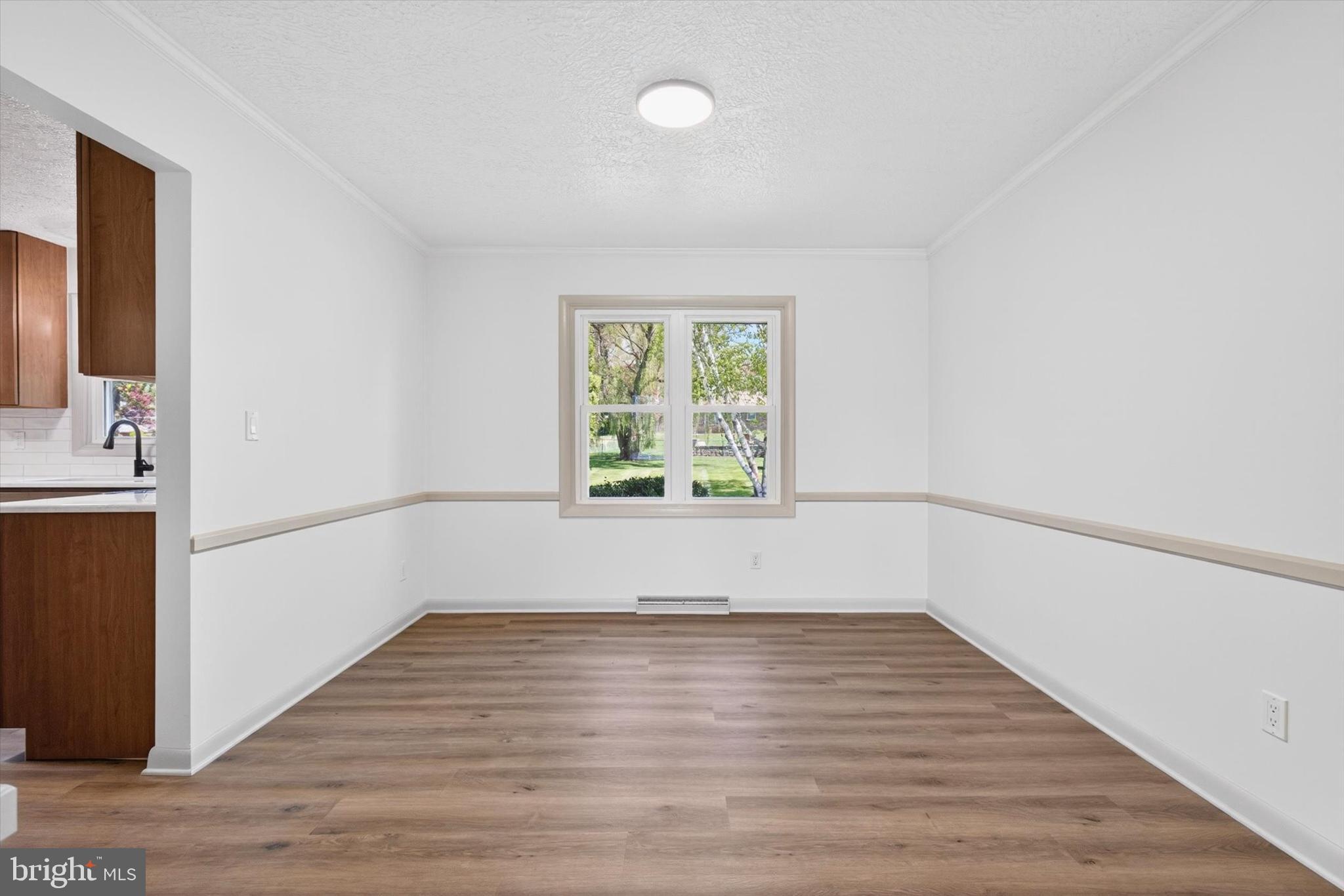 4426 CEDARWOOD DRIVE