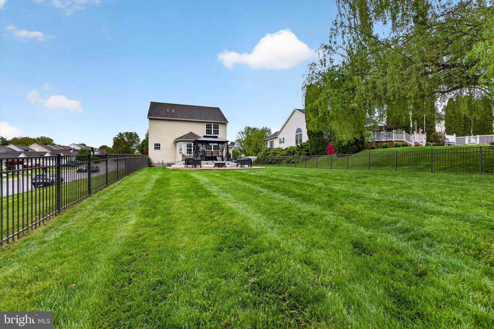 624 BARTLETT DRIVE