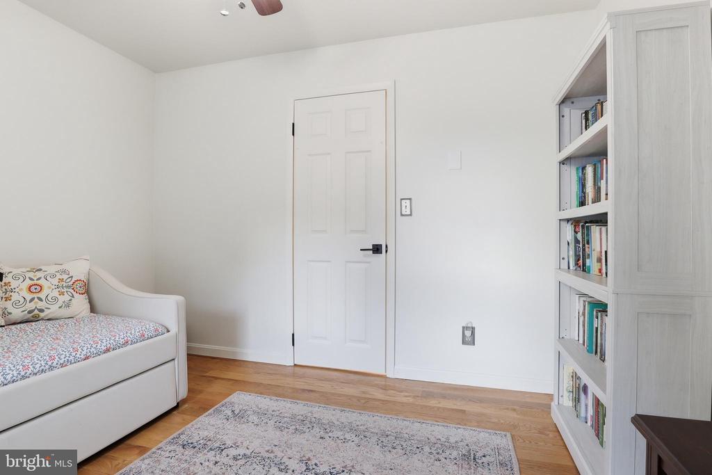 2809 WYNGATE DRIVE