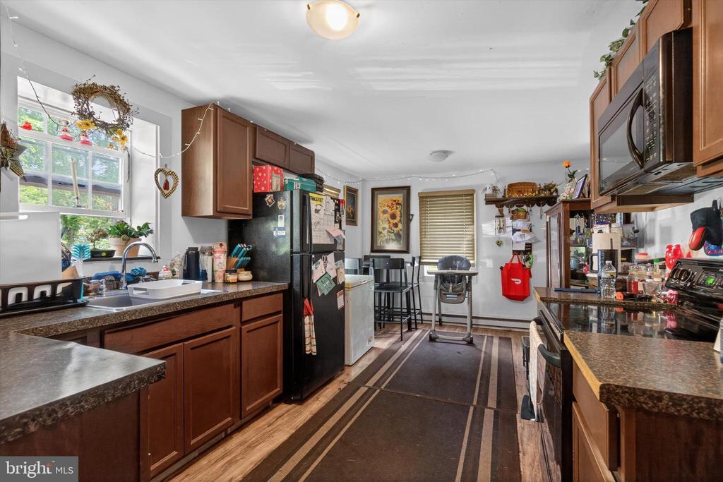 305 KREUTZ CREEK ROAD