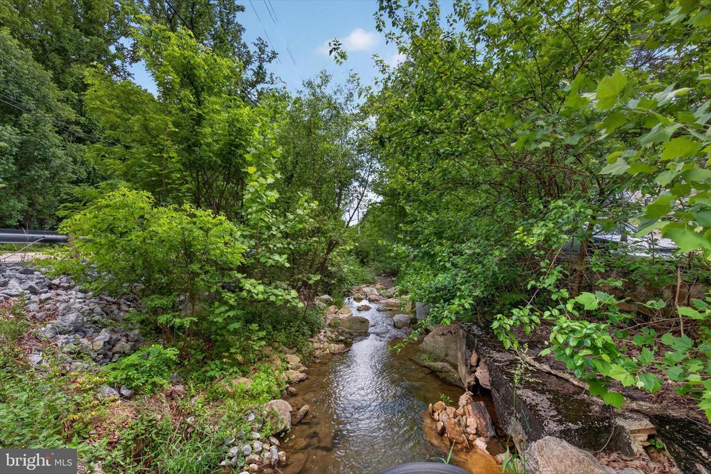 305 KREUTZ CREEK ROAD