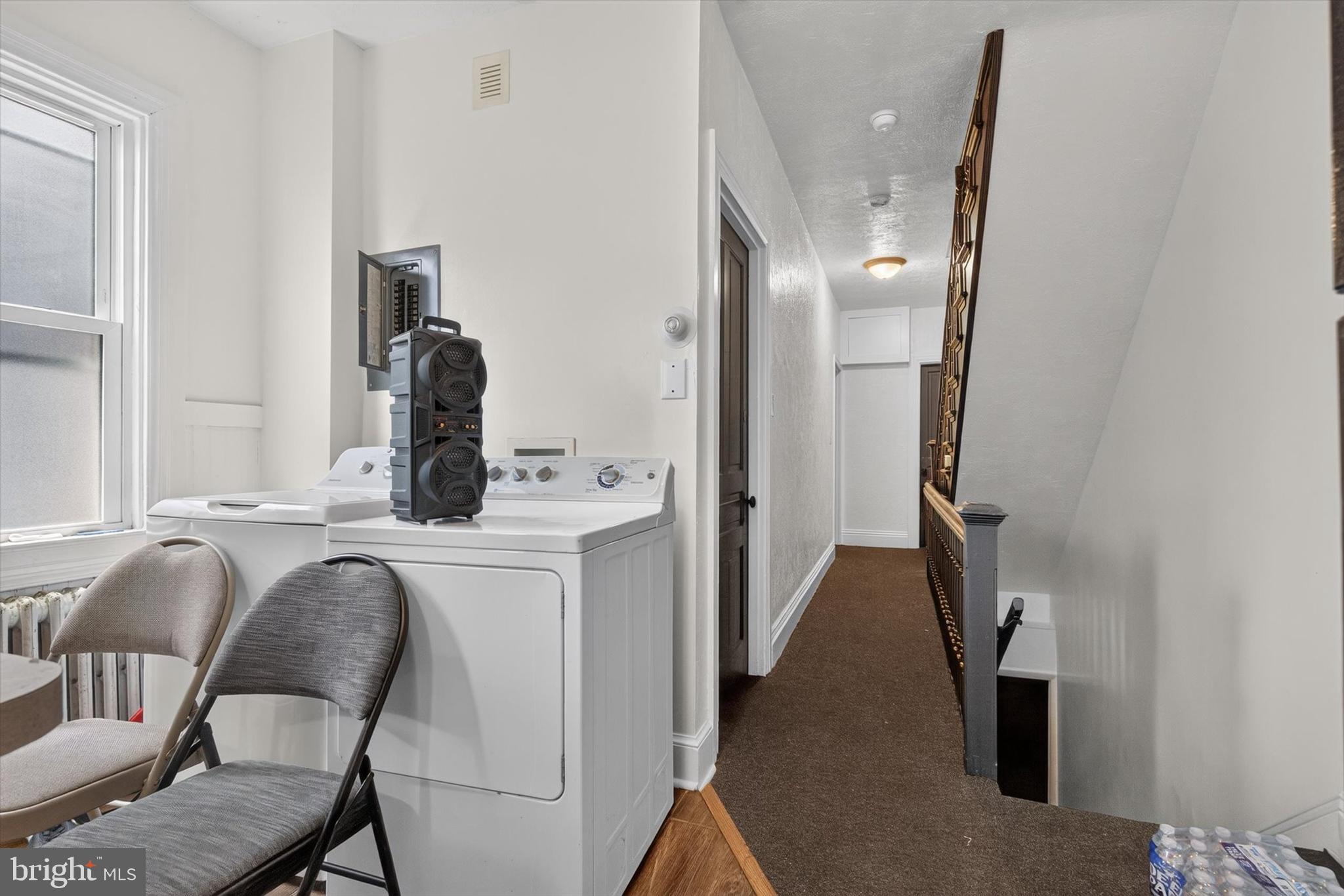 214 W JACKSON STREET