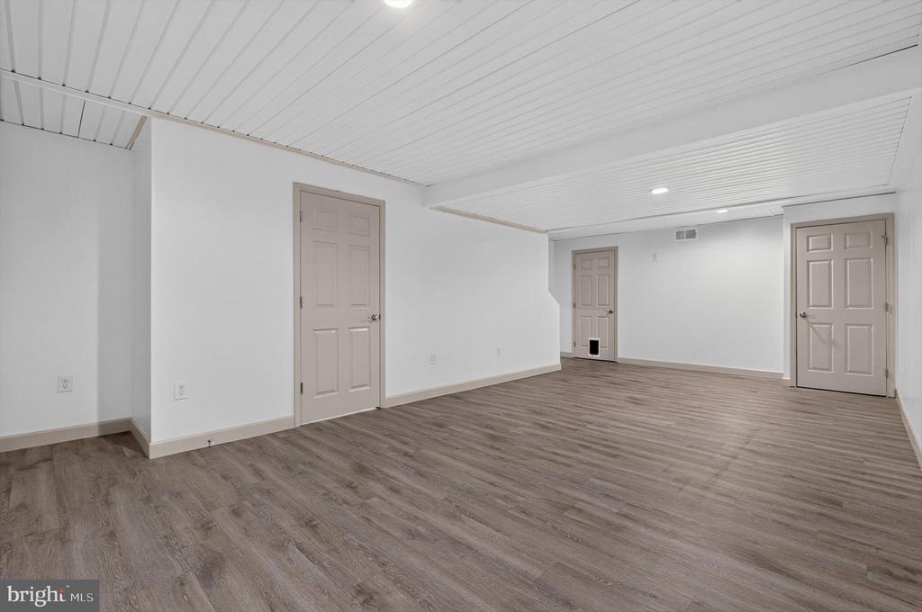 624 BARTLETT DRIVE
